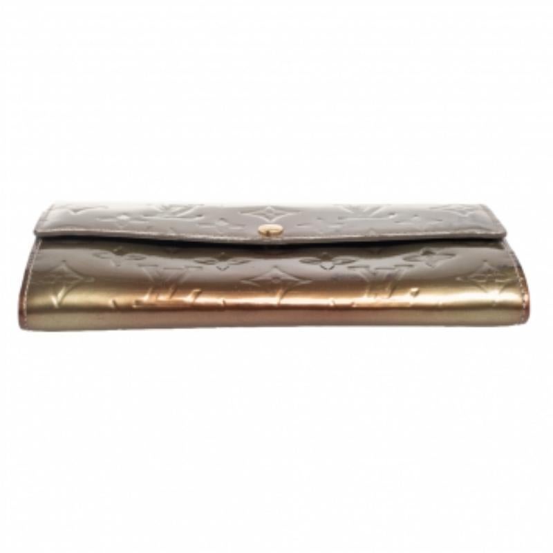 Donna Louis Vuitton Portafoglio Gris Art Deco Monogram Vernis Sarah in vendita