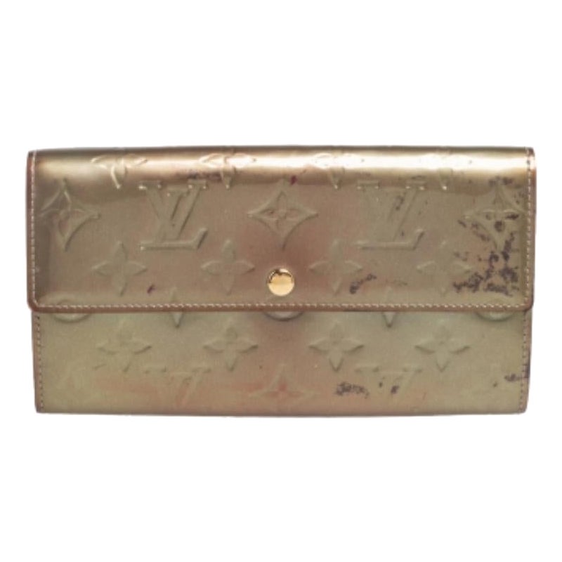 Louis Vuitton Gris Art Deco Monogram Vernis Sarah Wallet