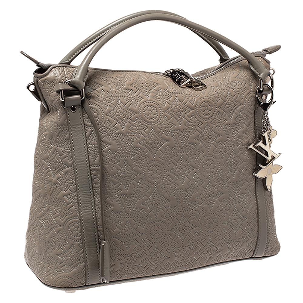 Louis Vuitton Gris Clair Monogram Antheia Ixia PM Bag In Good Condition In Dubai, Al Qouz 2