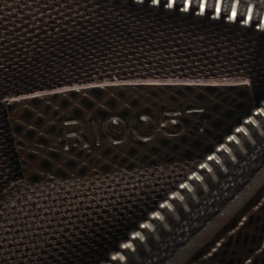 Louis Vuitton Grizzli Taiga Leather Alexei Messenger Bag 4