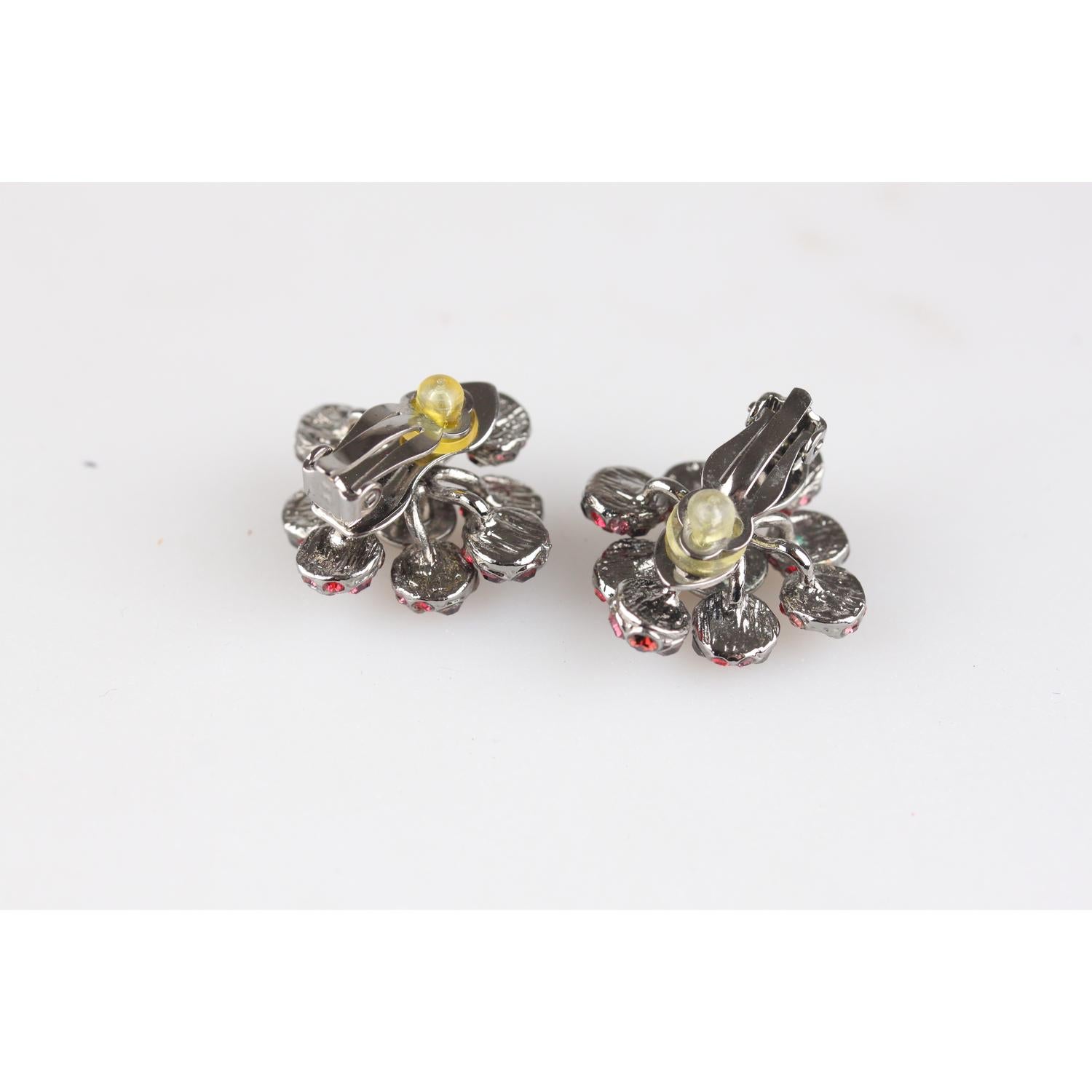 Louis Vuitton Gunmetal 1001 Nuits Crystal Clip On Earrings In Good Condition In Rome, Rome