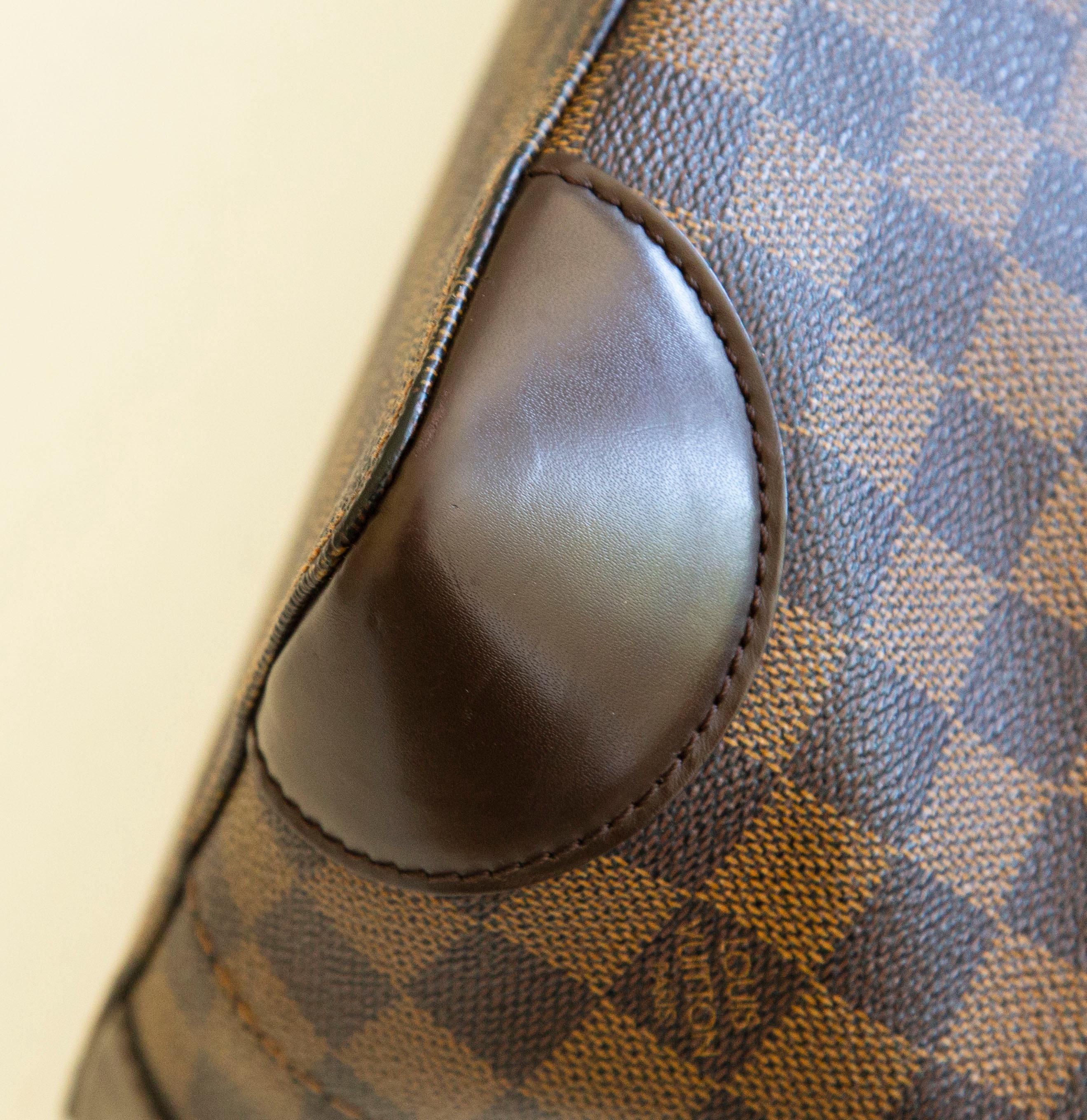 Louis Vuitton Hampstead PM Ebene Damier in Coated Canvas 6