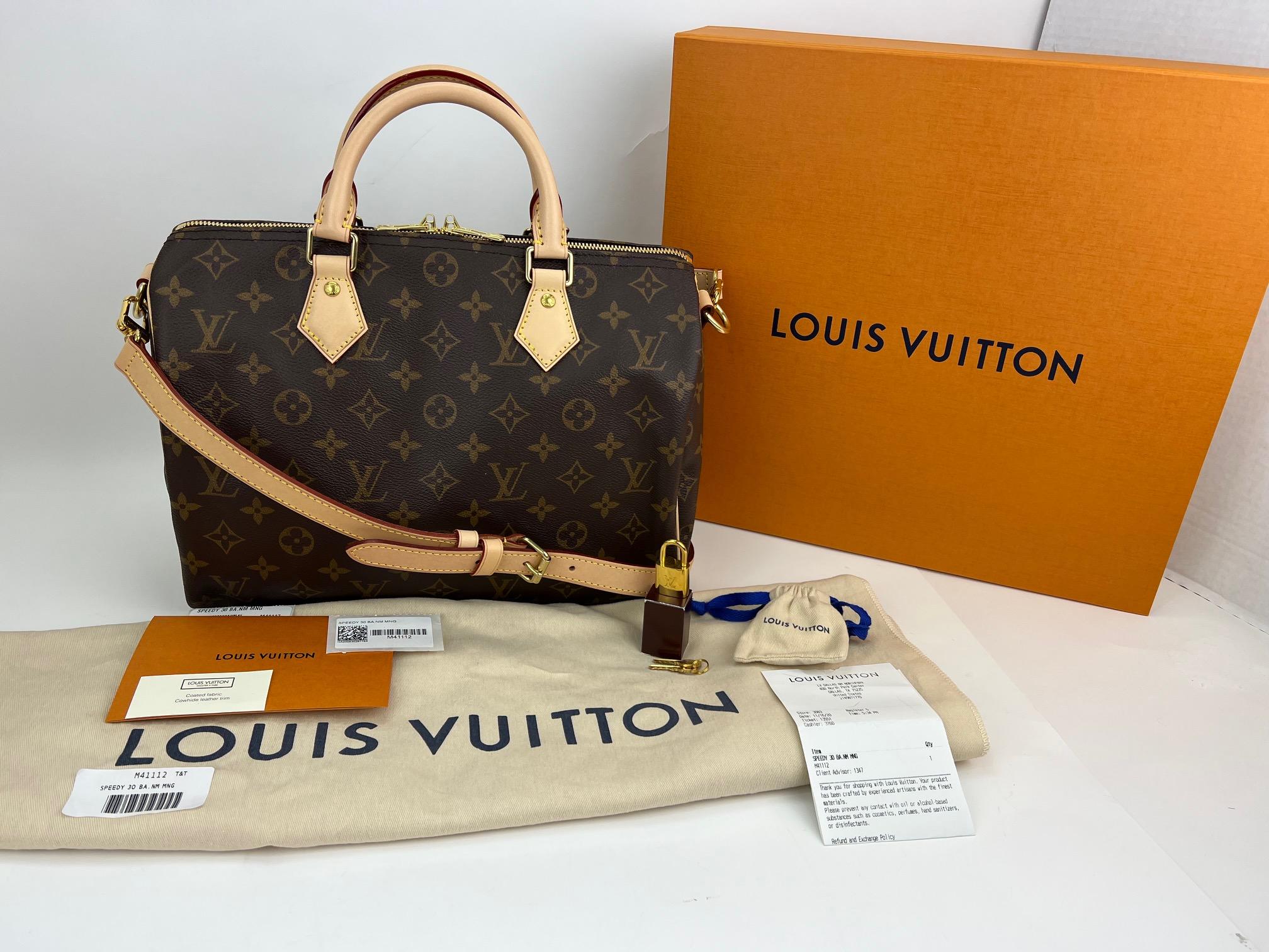 New 100% Authentic
  Louis Vuitton Speedy Bandouliere 30 Monogram
W/added insert to help keep its shape and organize
 RATING: New , Not used
MATERIAL: monogram canvas, leather trim
HANDLE: double leather
DROP: 3.5''
STRAP: LV Leather Removable