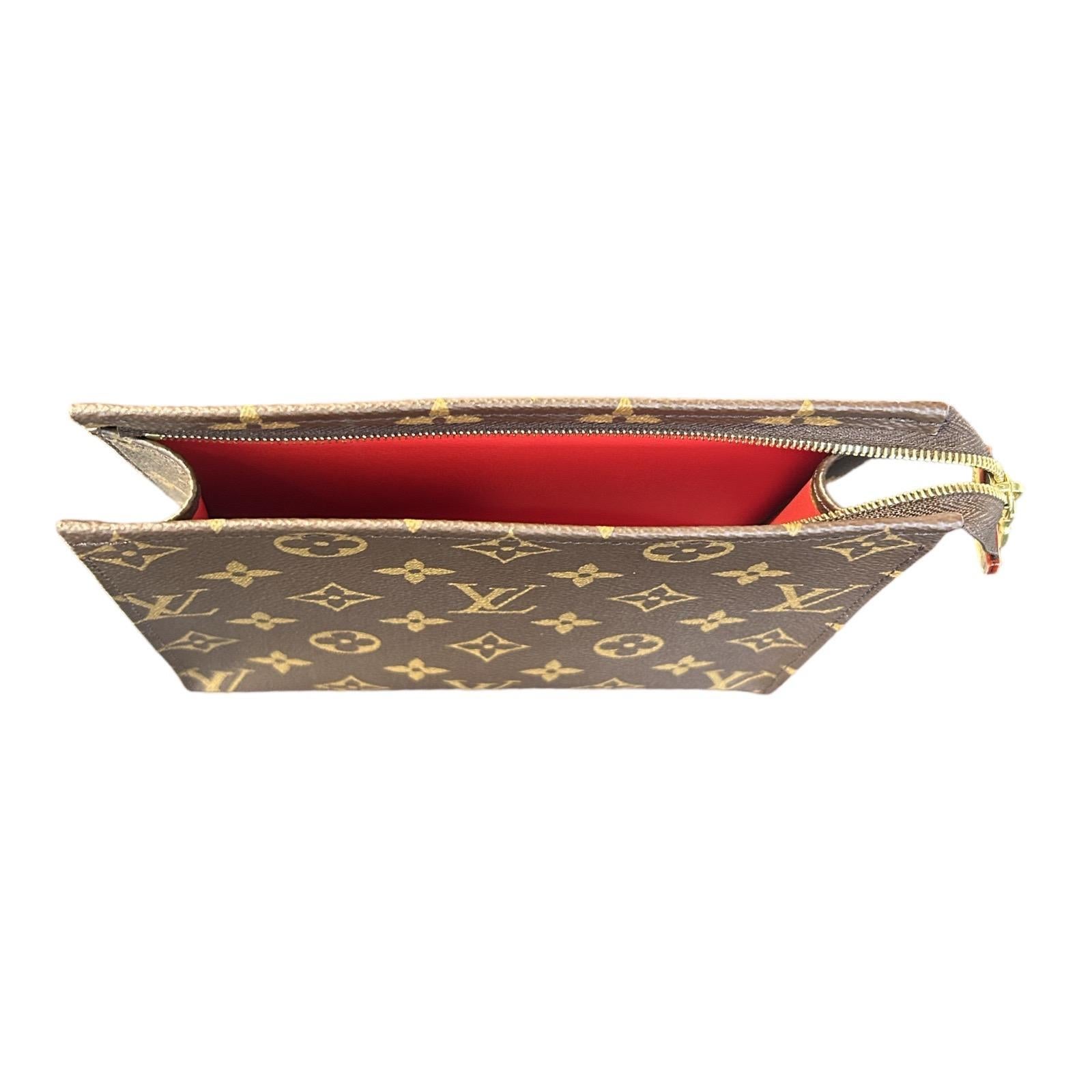 Louis Vuitton Handbag 3 Set toilet BRAND NEW 3