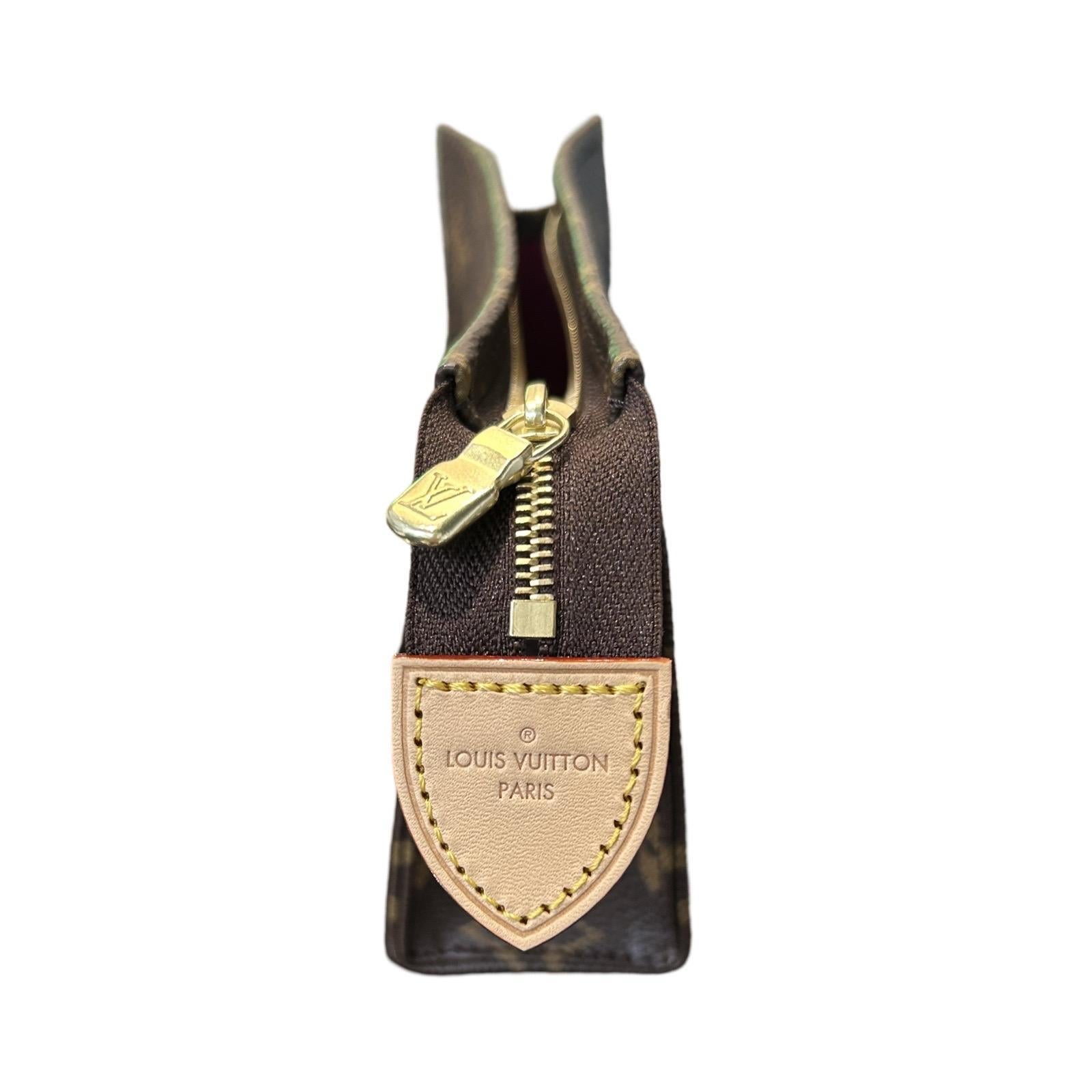 Louis Vuitton Handbag 3 Set toilet BRAND NEW 5
