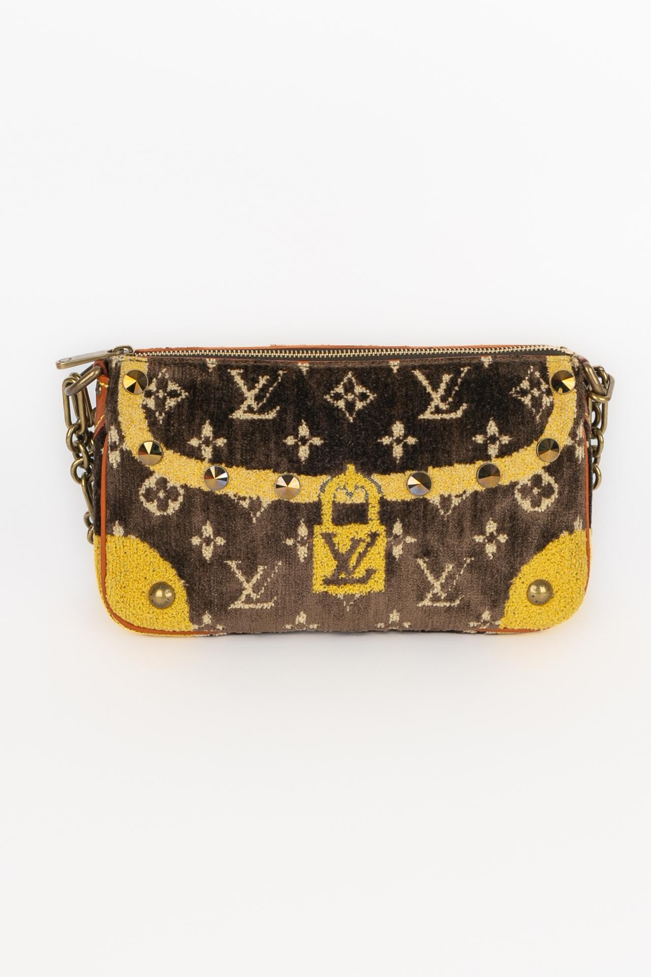 LOUIS VUITTON - (Fabricado en Francia) Bolso de mano 