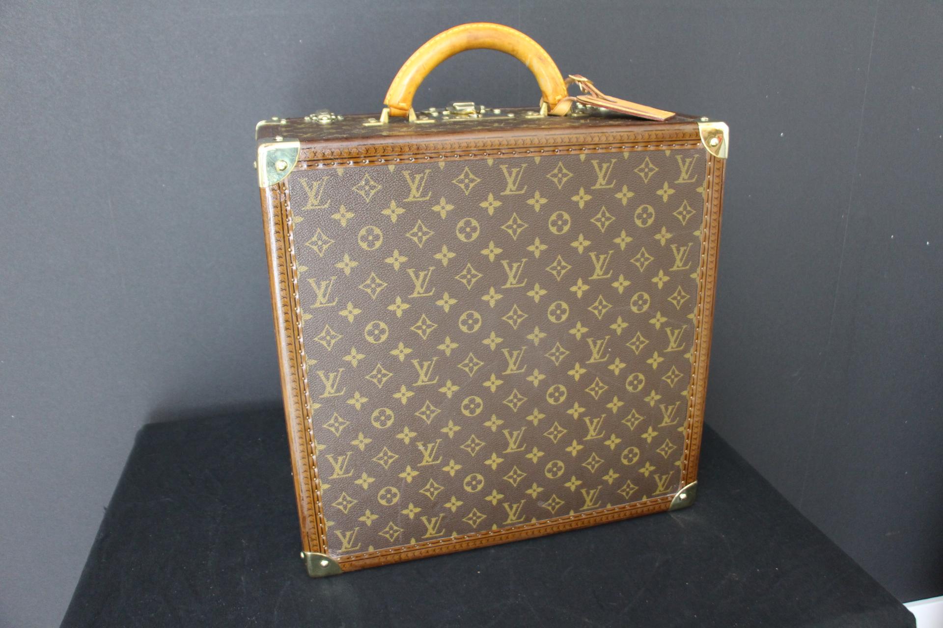 Louis Vuitton Hat Trunk, Louis Vuitton Trunk, Louis Vuitton Steamer Trunk For Sale 9