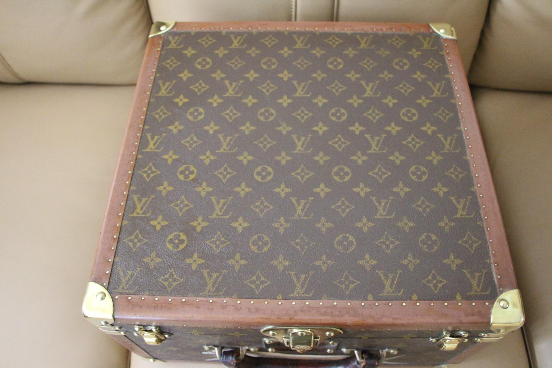 Louis Vuitton Hat Trunk, Louis Vuitton Trunk, Louis Vuitton Steamer Trunk In Good Condition In Saint-ouen, FR