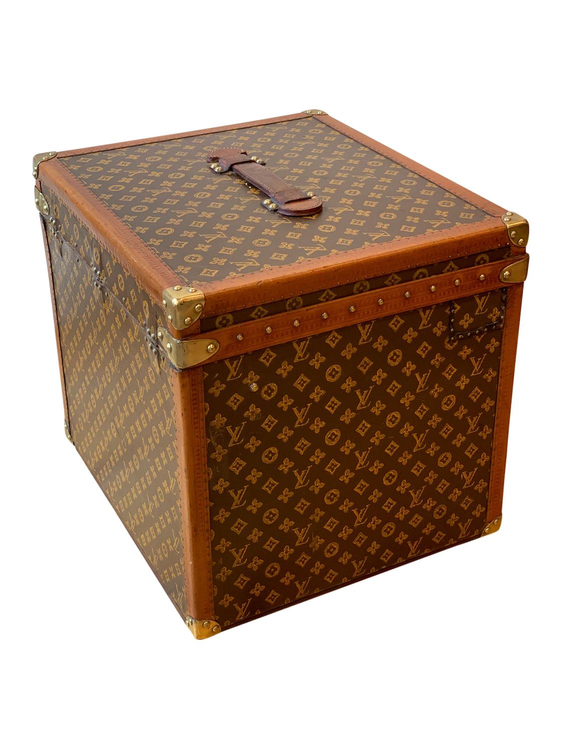Leather Louis Vuitton Hatbox, circa 1930 For Sale