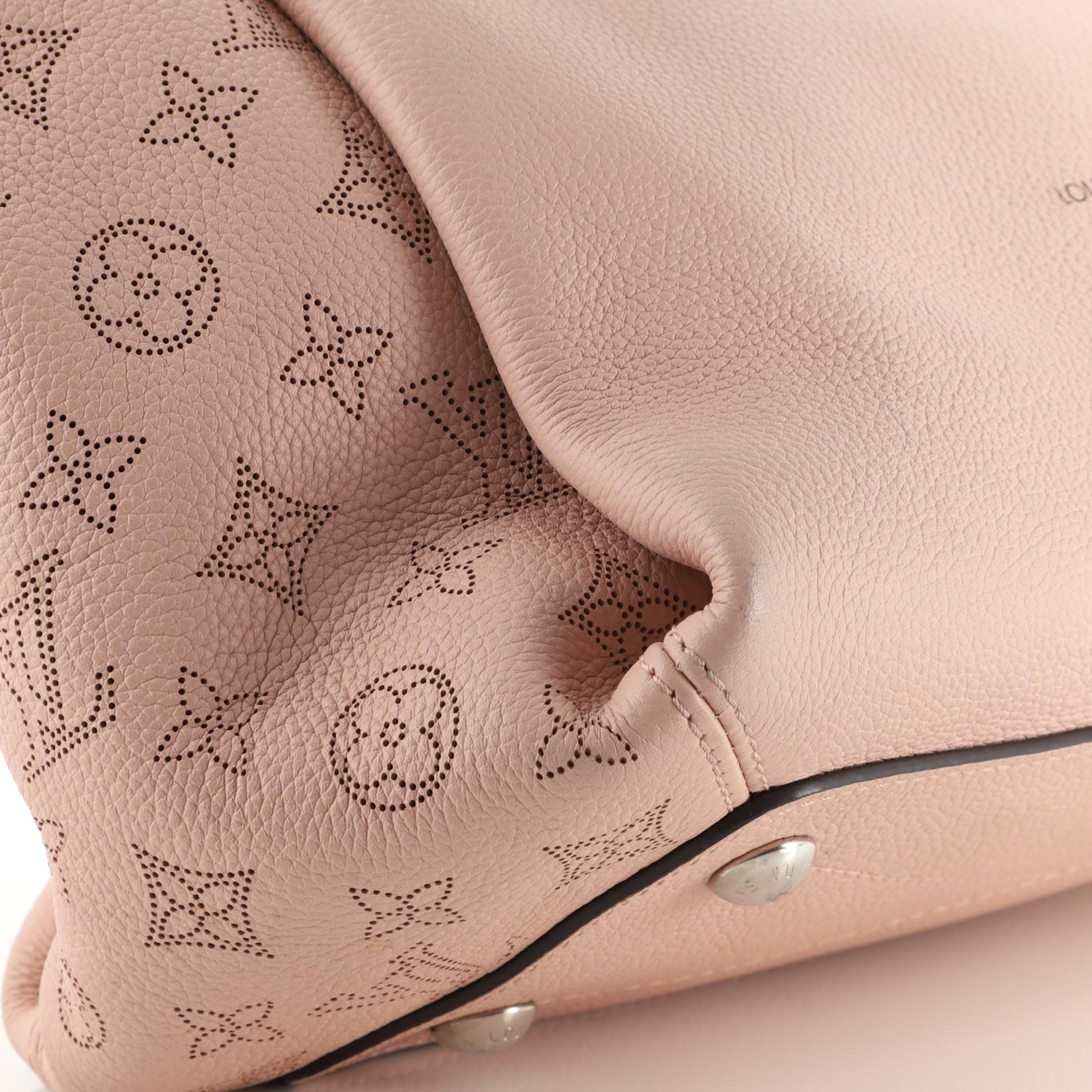 Louis Vuitton Haumea Handtasche Mahina Leder 2