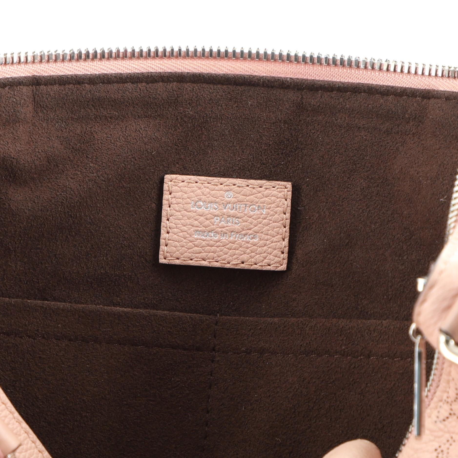 Louis Vuitton Haumea Handtasche Mahina Leder 4