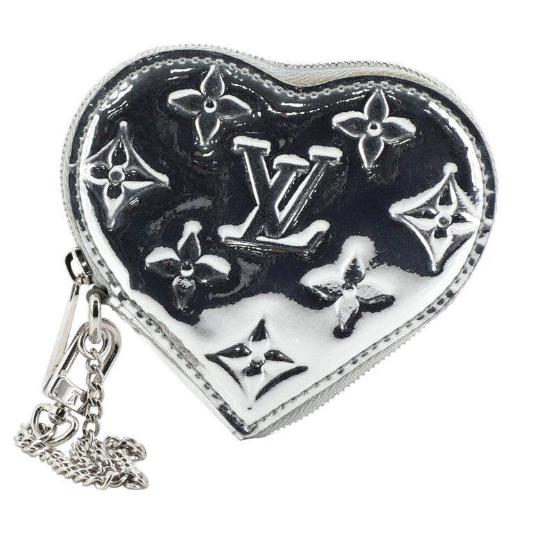 LOUIS VUITTON Monogram Leopard Coeur Heart Coin Purse Blanc Corail 143324