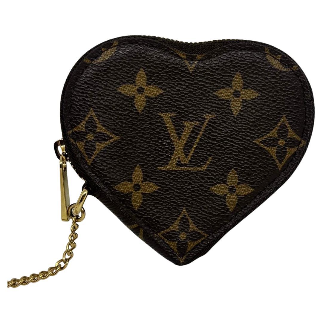 Louis Vuitton Heart-Shaped Monogram Leopard Coeur Coin Purse Charm im Angebot