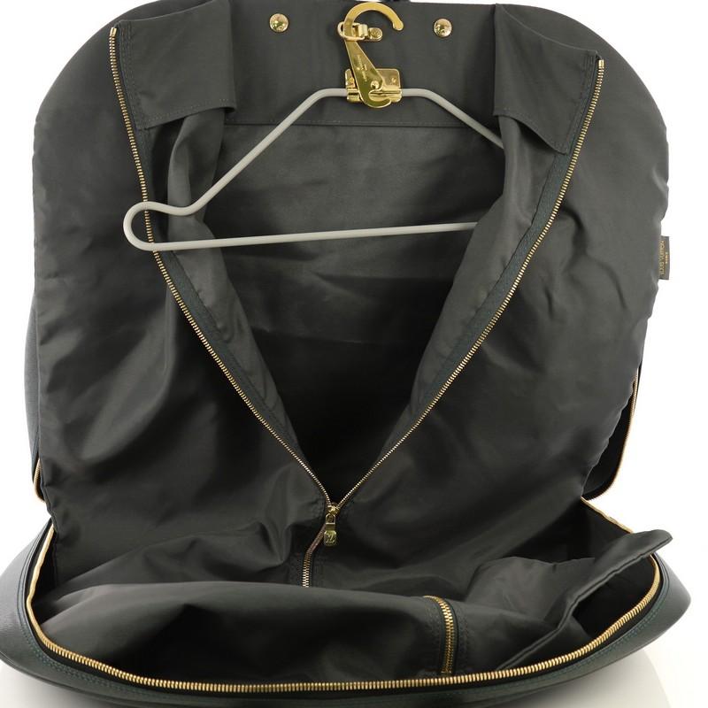 Louis Vuitton Helanga Bag Taiga Leather 1 Poche 1