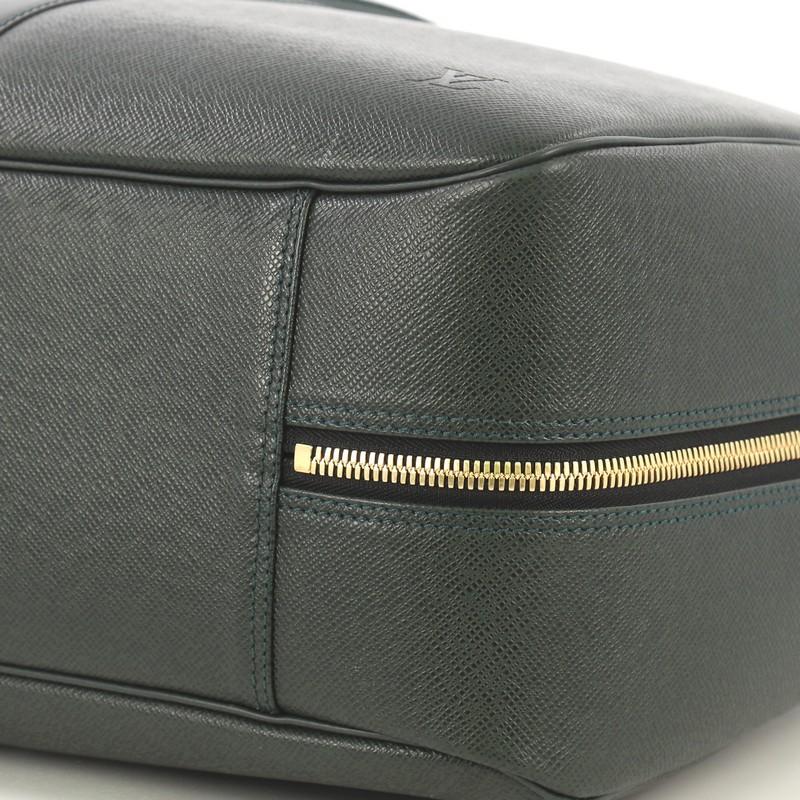 Louis Vuitton Helanga Bag Taiga Leather 1 Poche 2
