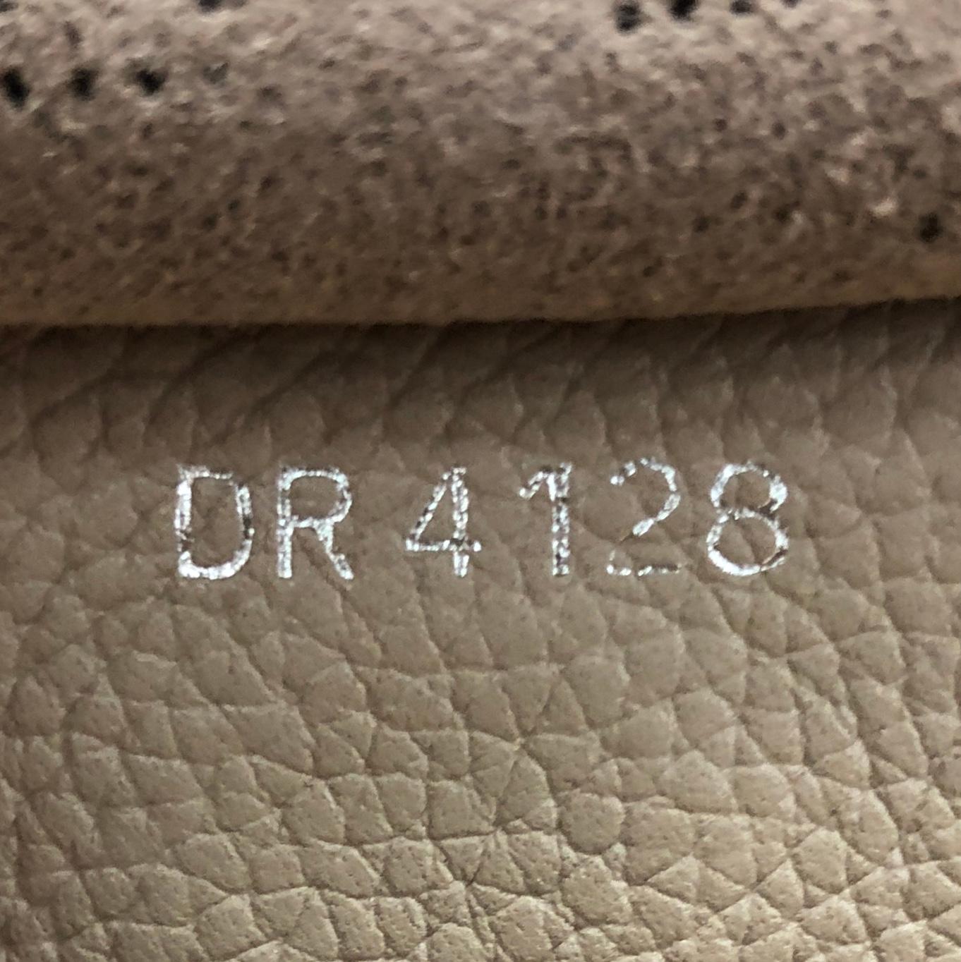 Louis Vuitton Hina Handbag Mahina Leather MM 3
