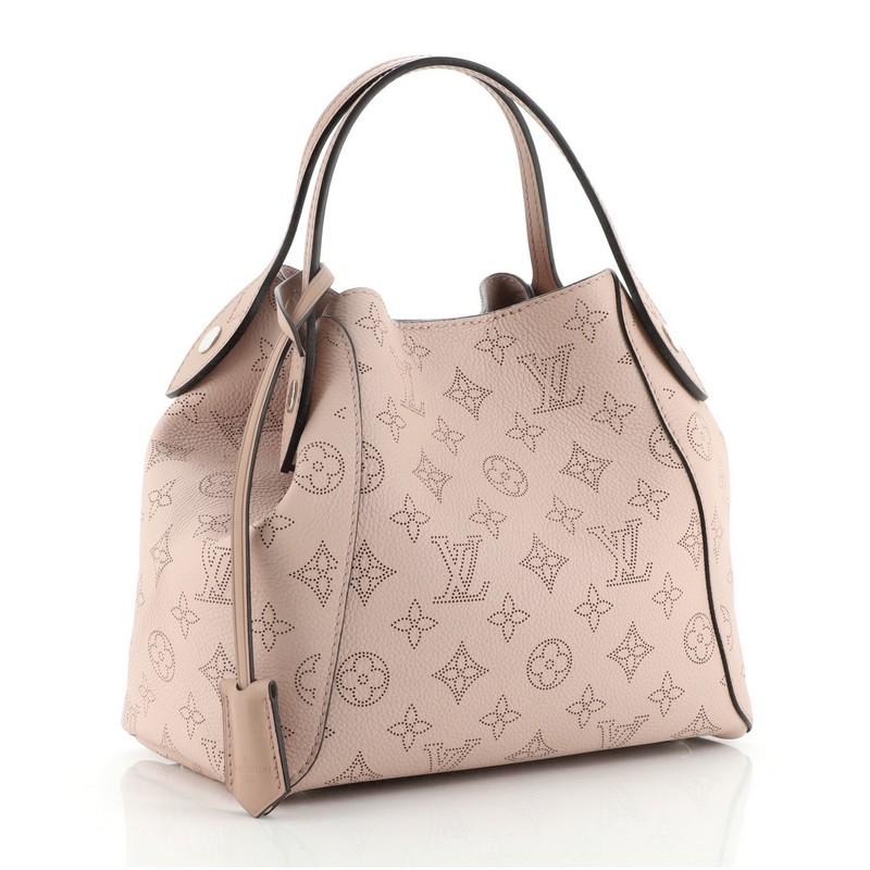 Beige Louis Vuitton Borsa Hina in pelle Mahina PM