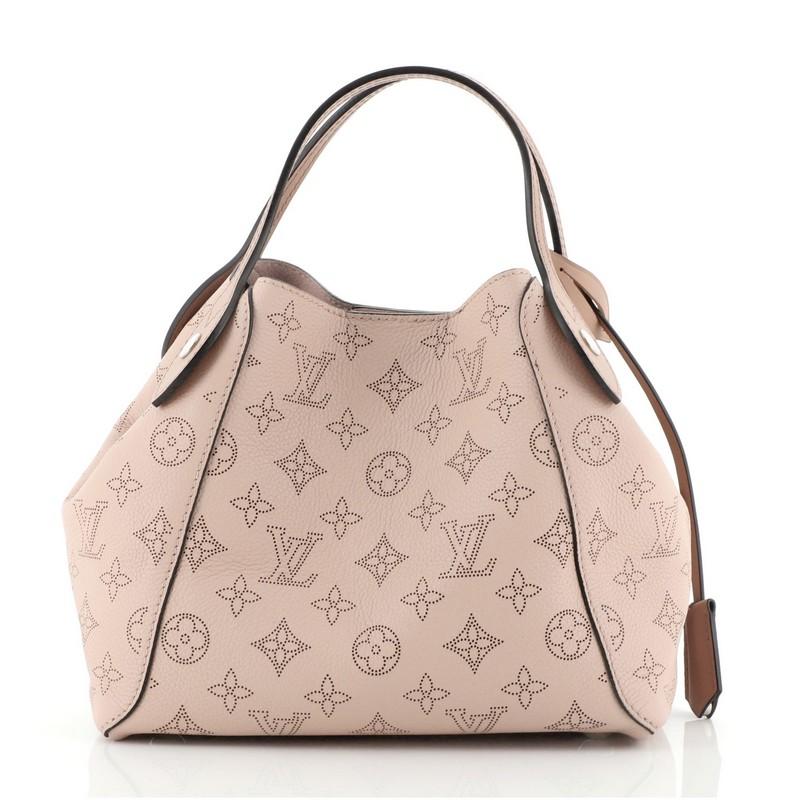 Louis Vuitton Hina Handbag Mahina Leather PM In Good Condition In NY, NY