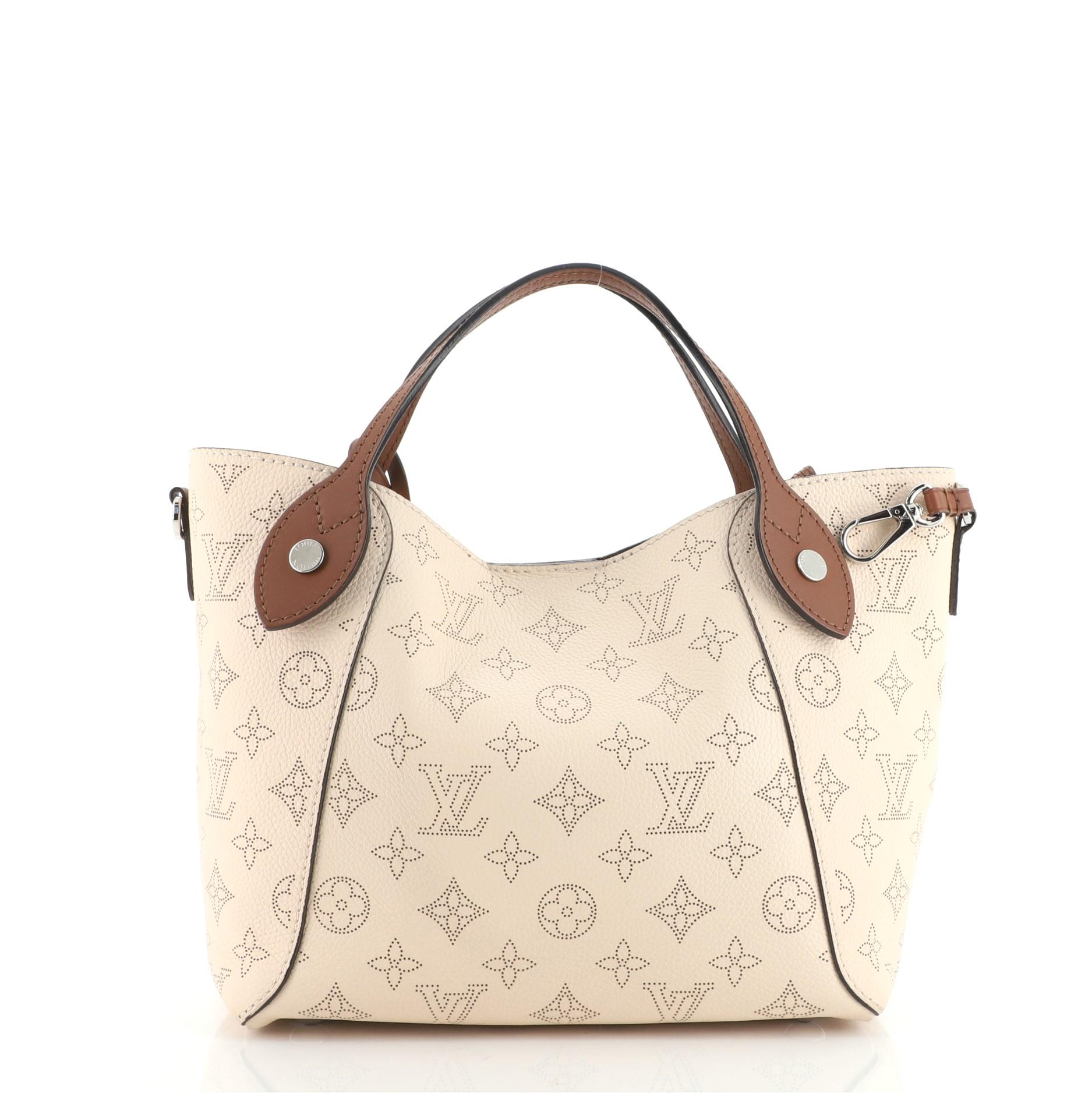 Louis Vuitton Hina Handbag Mahina Leather PM In Good Condition In NY, NY