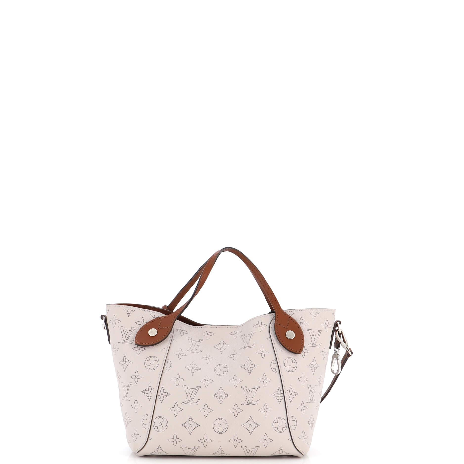 Women's or Men's Louis Vuitton Hina Handbag Mahina Leather PM For Sale
