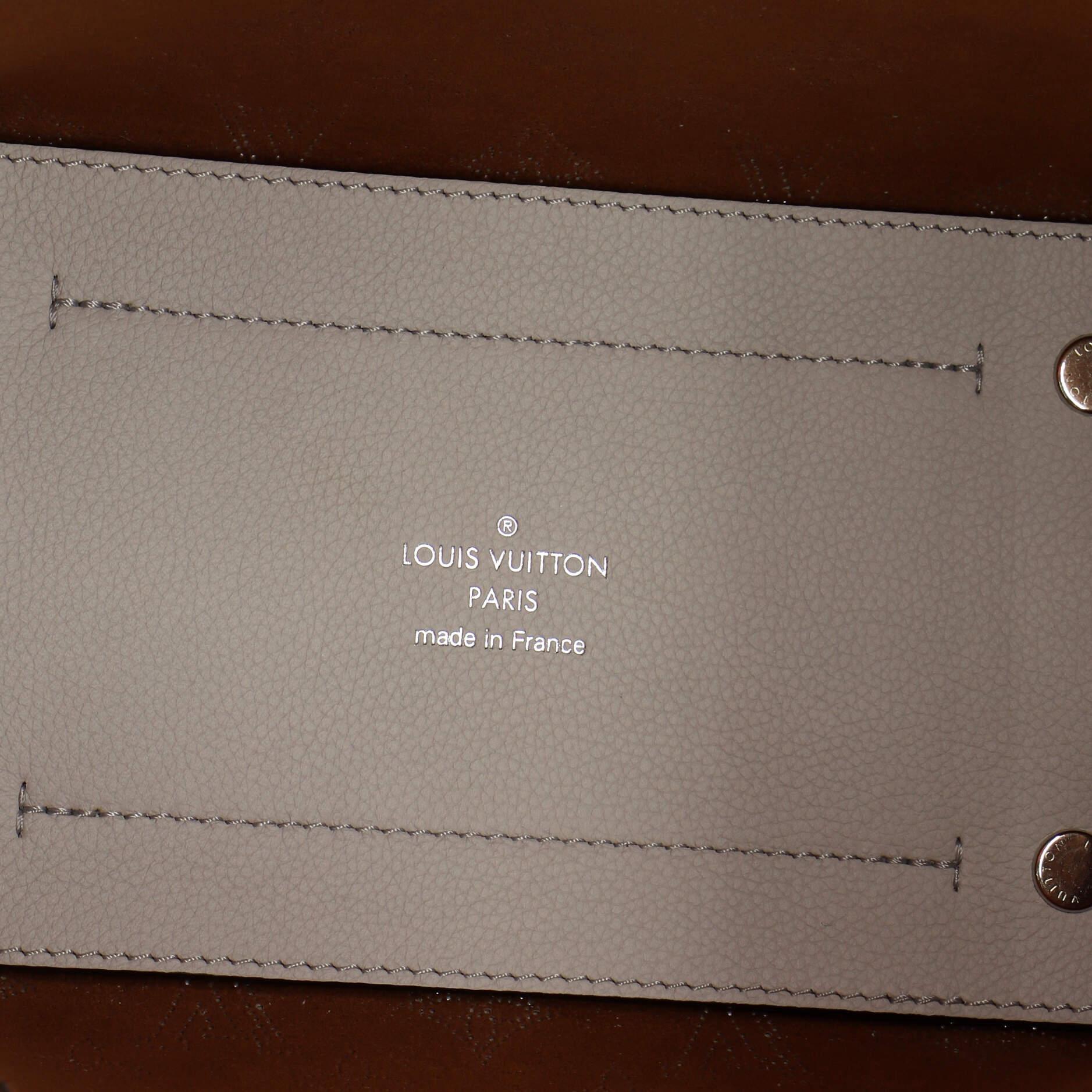 Louis Vuitton Hina Handbag Mahina Leather PM For Sale 2