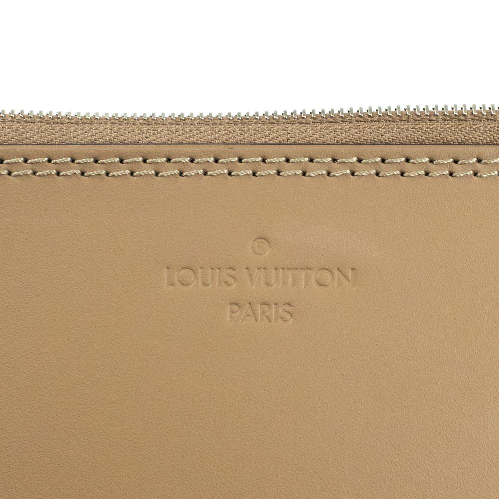 Women's Louis Vuitton, Hina MM in brown leather