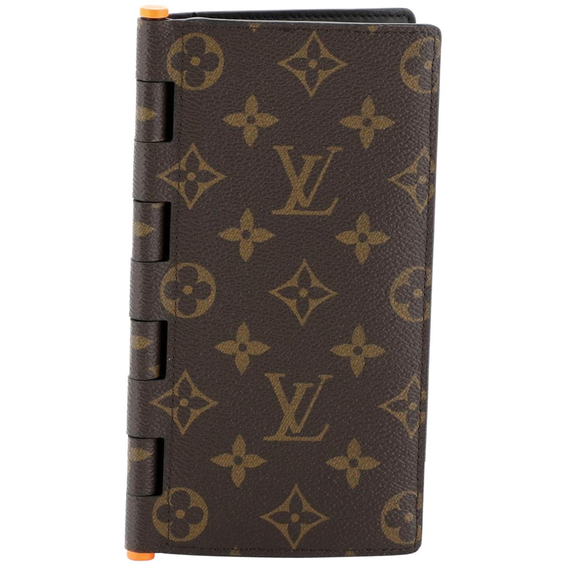 The LV Brazza Wallet for My New Hobo Weeks! 