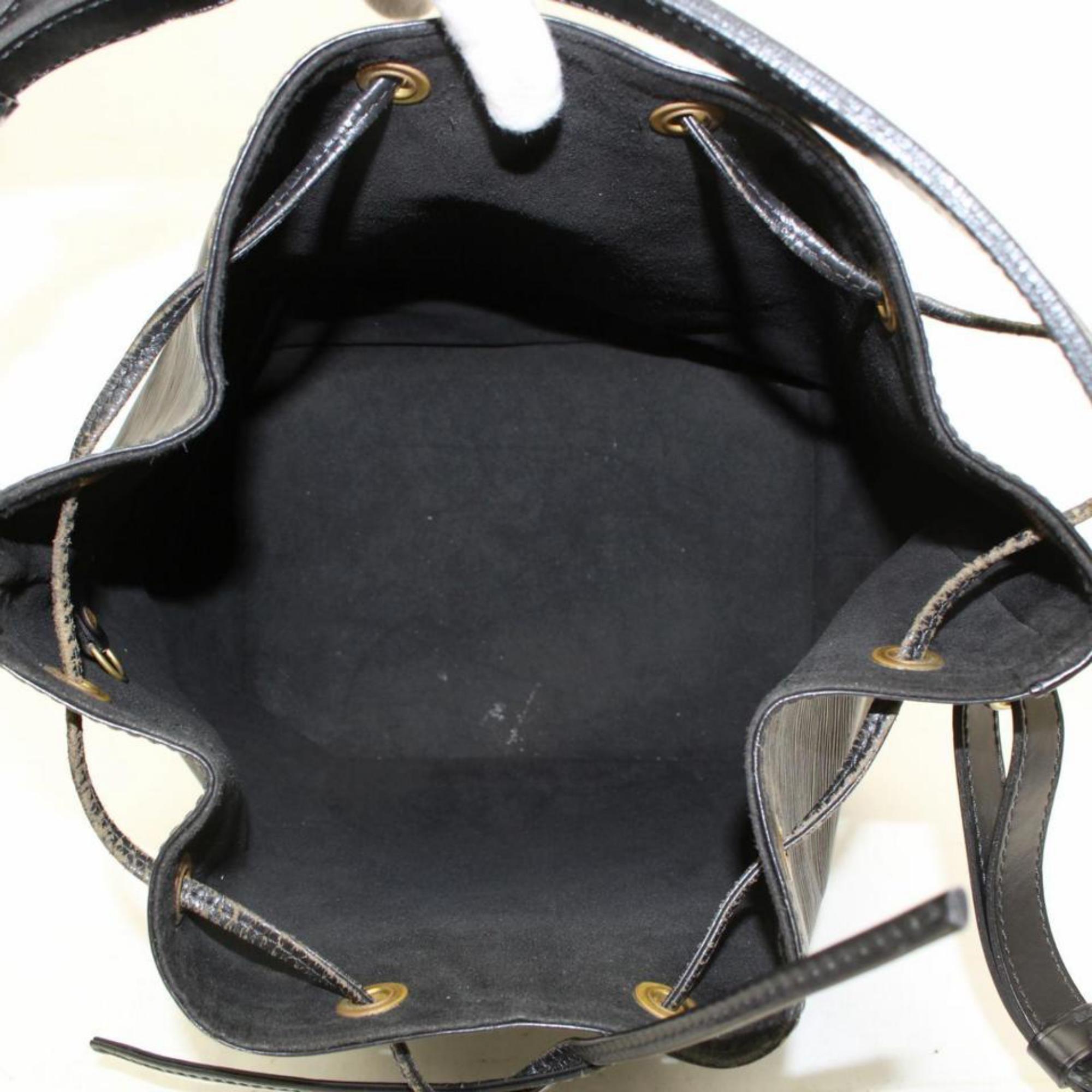 Women's Louis Vuitton Hobo Noir Epi Petit Noe 370337 Black Leather Shoulder Bag For Sale