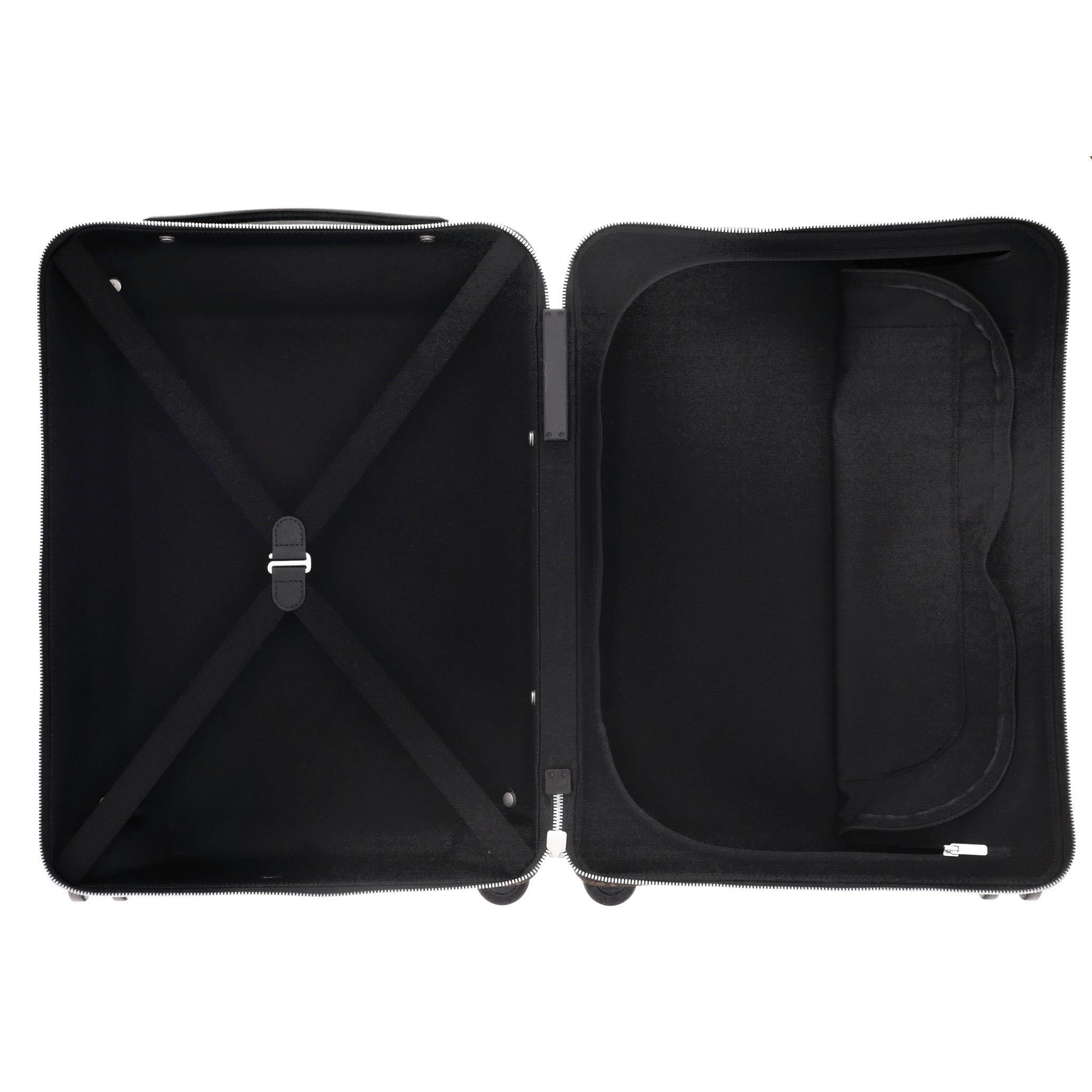 Louis Vuitton Horizon 55 Monogram Suitcase 1