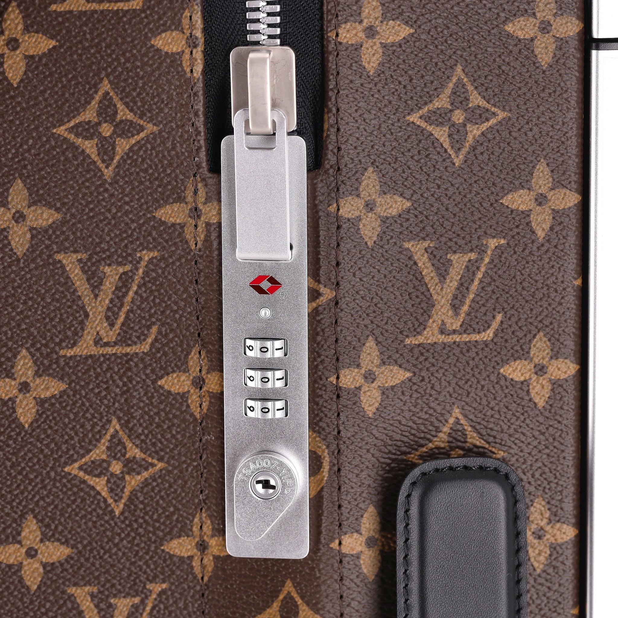 Louis Vuitton Horizon 55 Monogram Suitcase 2