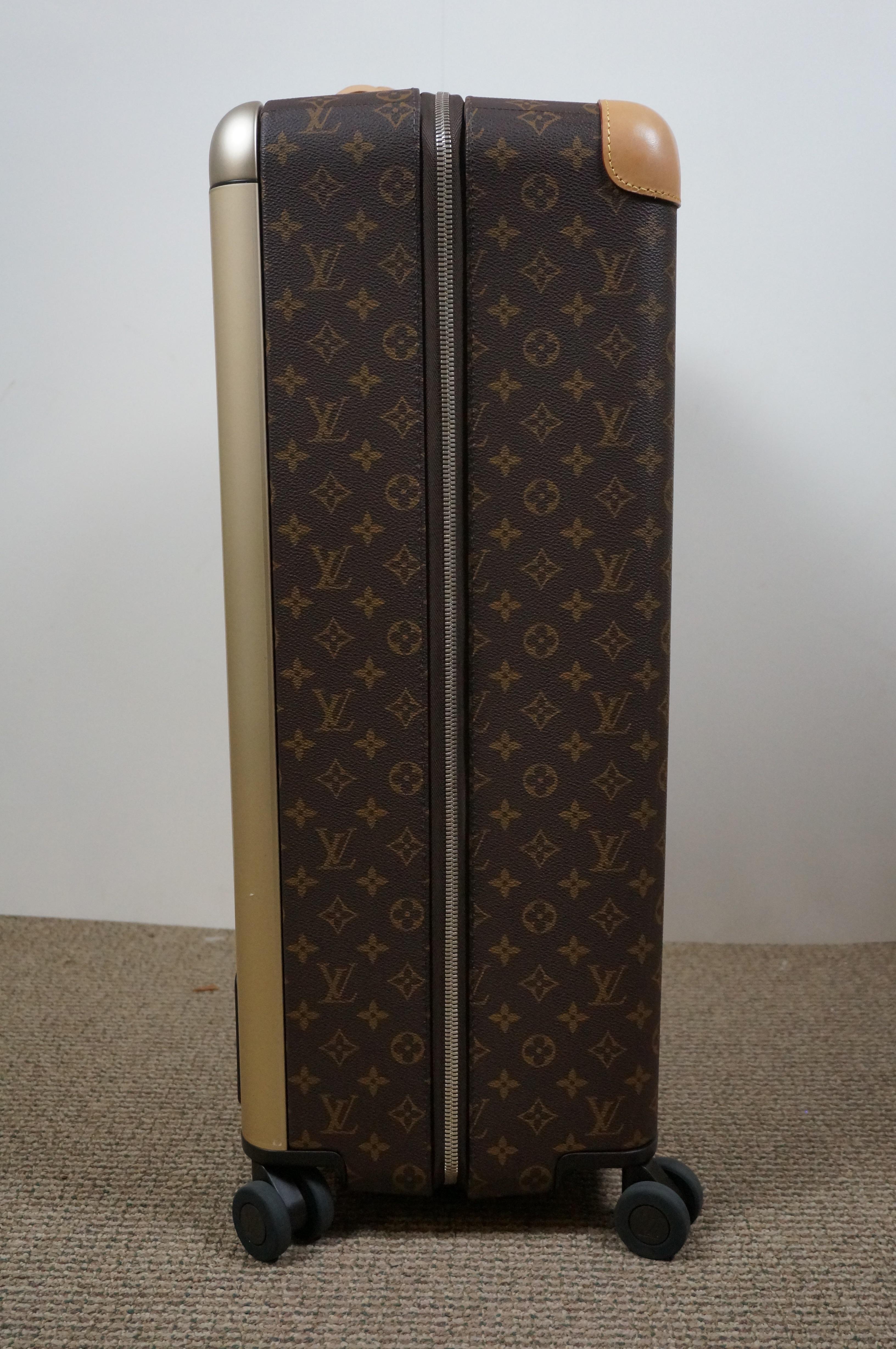Leather Louis Vuitton Horizon 70 LV Monogram Carry On Rolling Suitcase Luggage