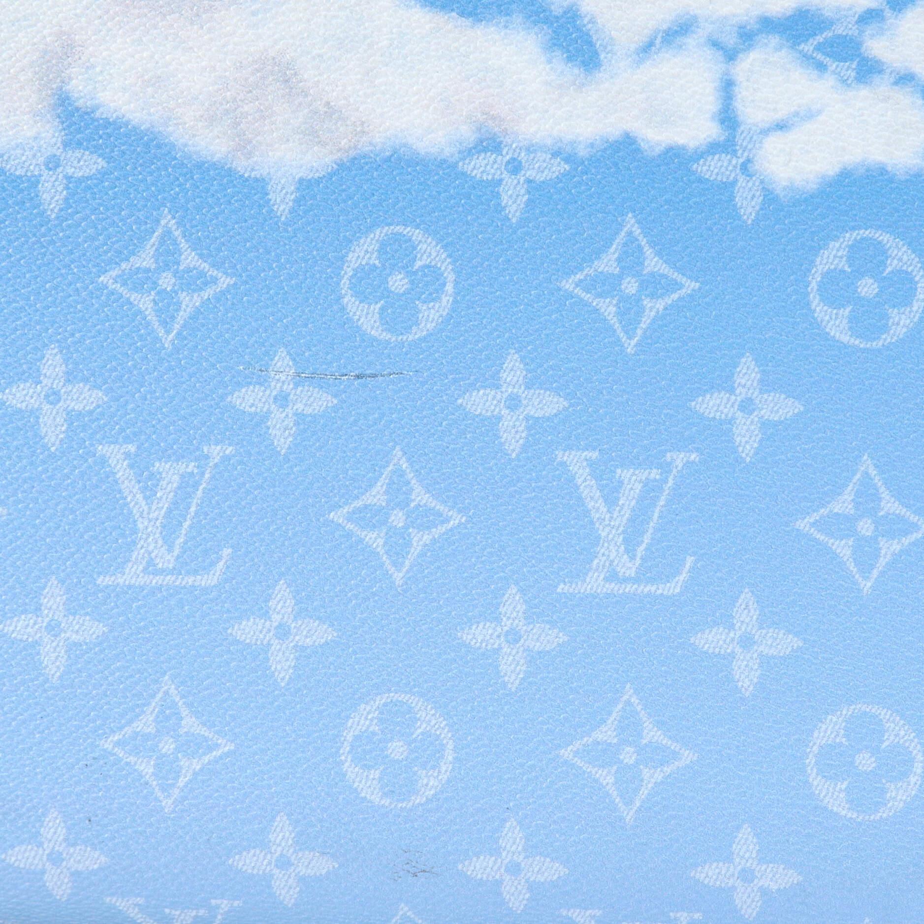 Louis Vuitton Horizon Luggage Limited Edition Monogram Clouds 55 In Good Condition In NY, NY