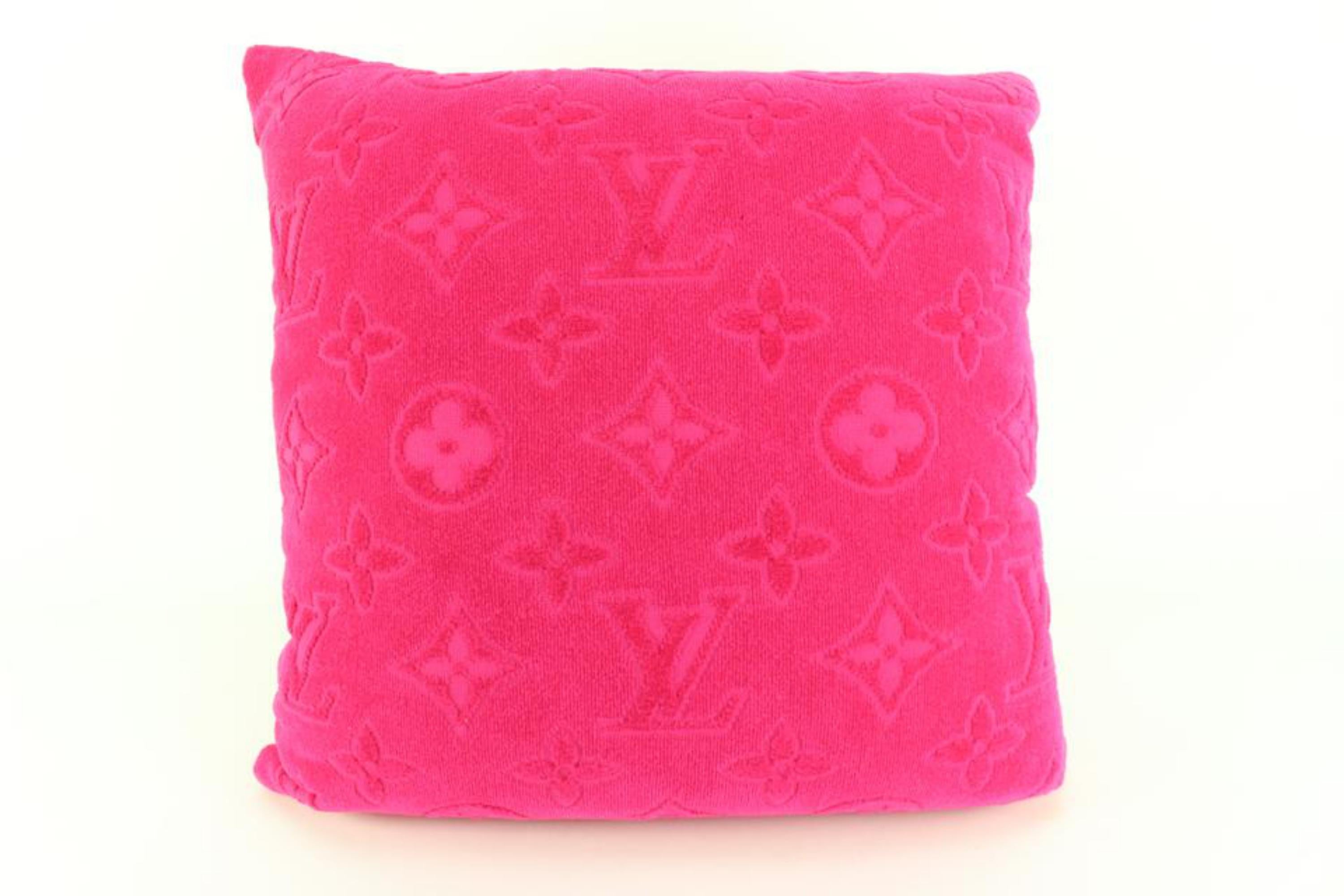 Louis Vuitton Hot Pink LVacation Fuchsia Monogram Beach Pillow 57lz55s 4