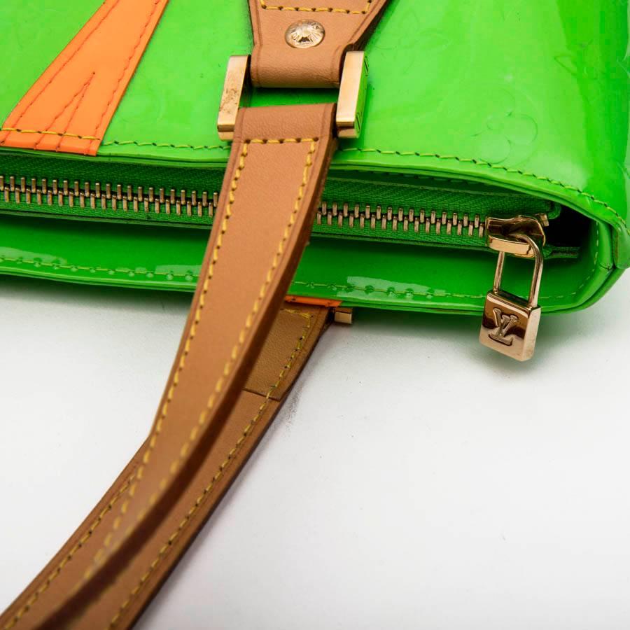 LOUIS VUITTON 'Houston' Bag in Fluo Green Monogram Patent Leather 3