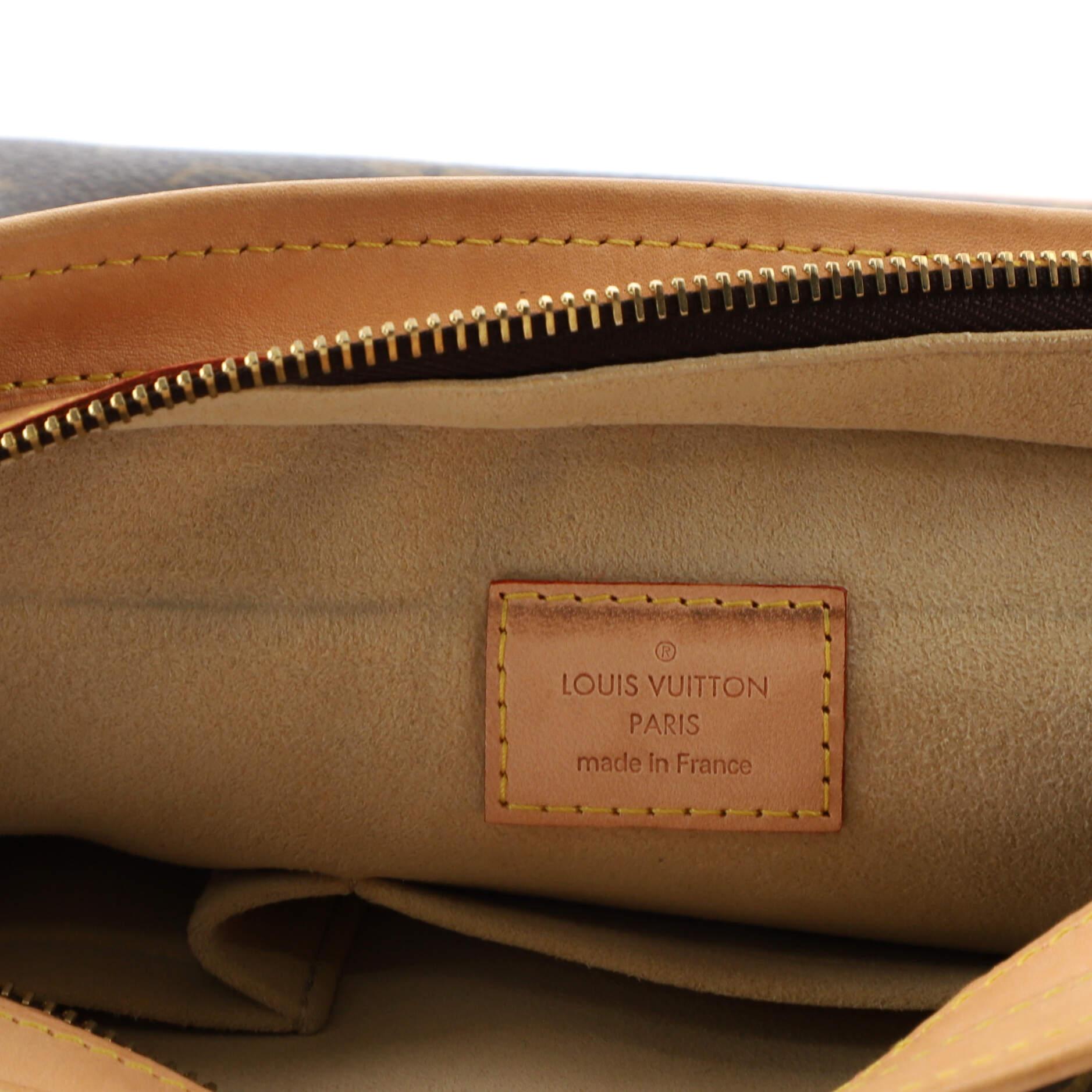 Women's or Men's Louis Vuitton Hudson Handbag Monogram Canvas GM
