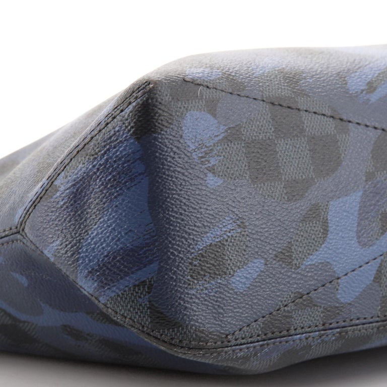 Louis Vuitton Damier Cobalt Camouflage Hunter Crossbody Bag (SHG-j3GI9 –  LuxeDH