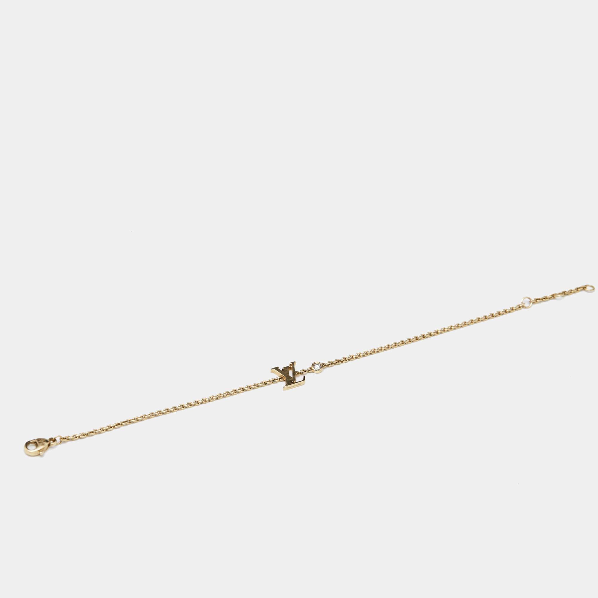 Louis Vuitton brings this fabulous bracelet rendered in an elegant silhouette for the woman who is ready to ace every accessory game. It is sure to catch an eye and make your heart skip a beat. Flaunt it with your all looks from formal to casual.

