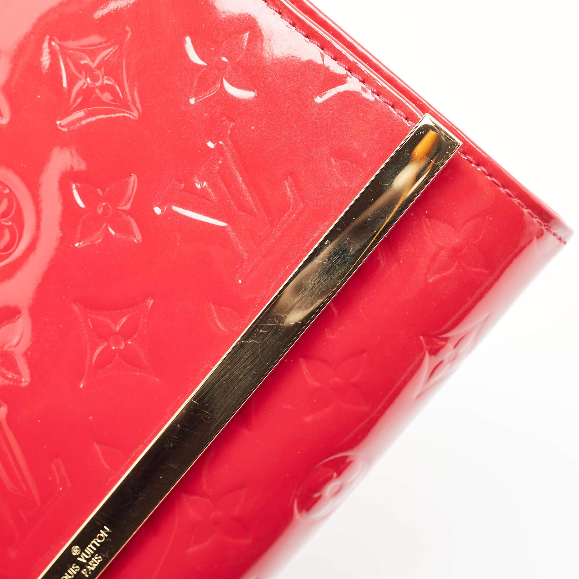 Louis Vuitton Indian Rose Monogram Vernis Ana Clutch Bag For Sale 2