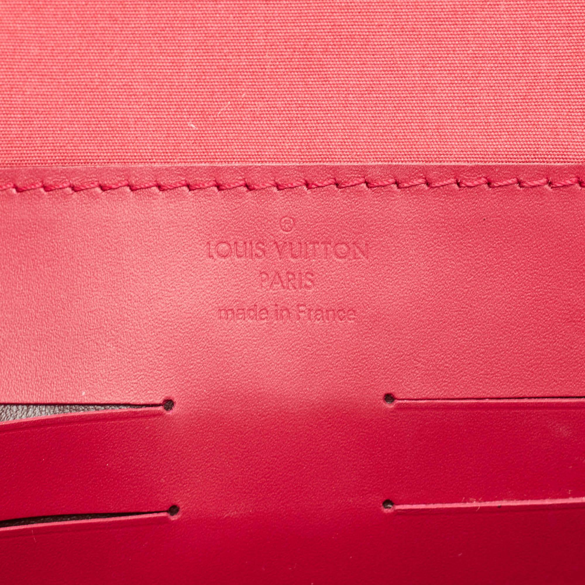 Louis Vuitton Indian Rose Monogram Vernis Ana Clutch Bag For Sale 4