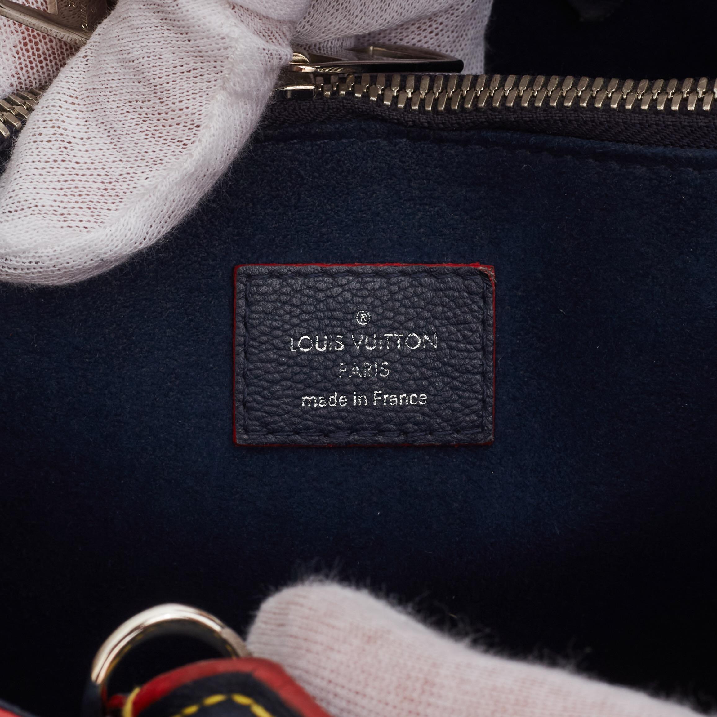 Louis Vuitton Indigo Coquelicot Epi Leather Dark Blue Twist Tote (2018) 5