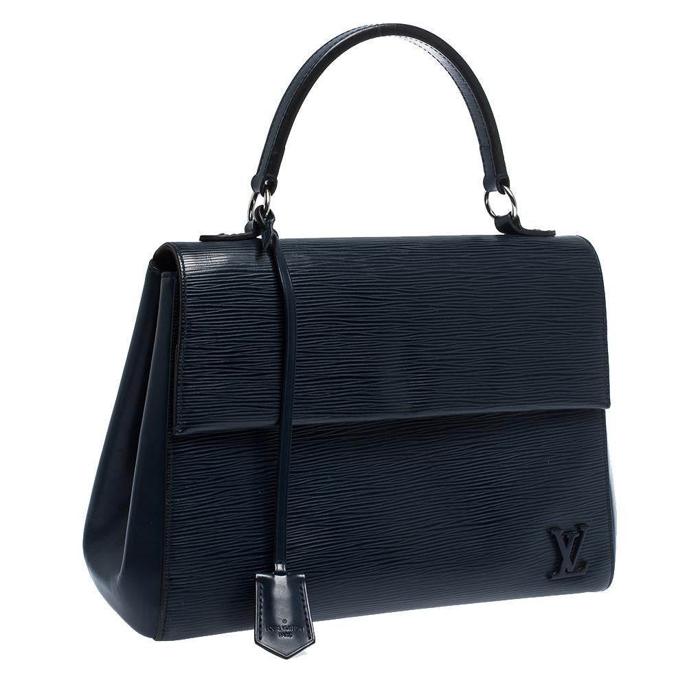 Louis Vuitton Indigo Epi Leather Cluny MM Bag In Good Condition In Dubai, Al Qouz 2