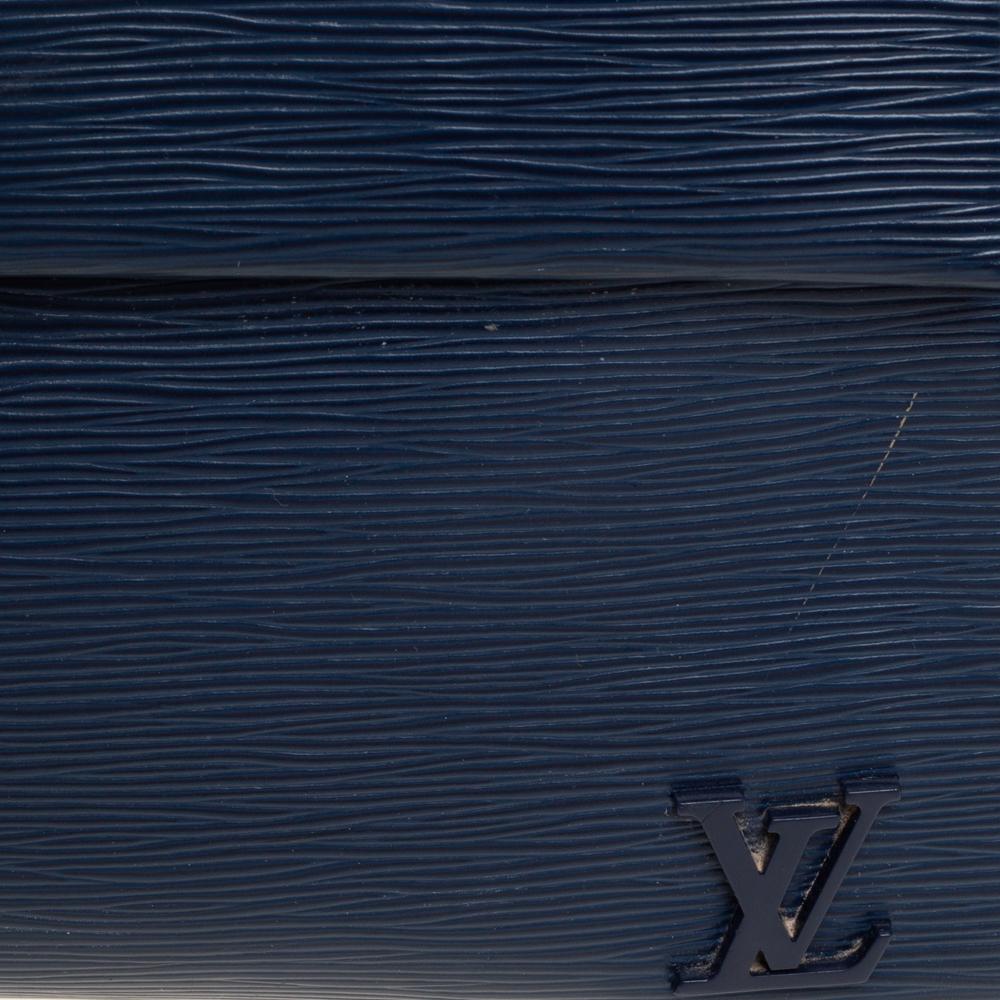 Louis Vuitton Indigo Epi Leather Cluny MM Bag 2