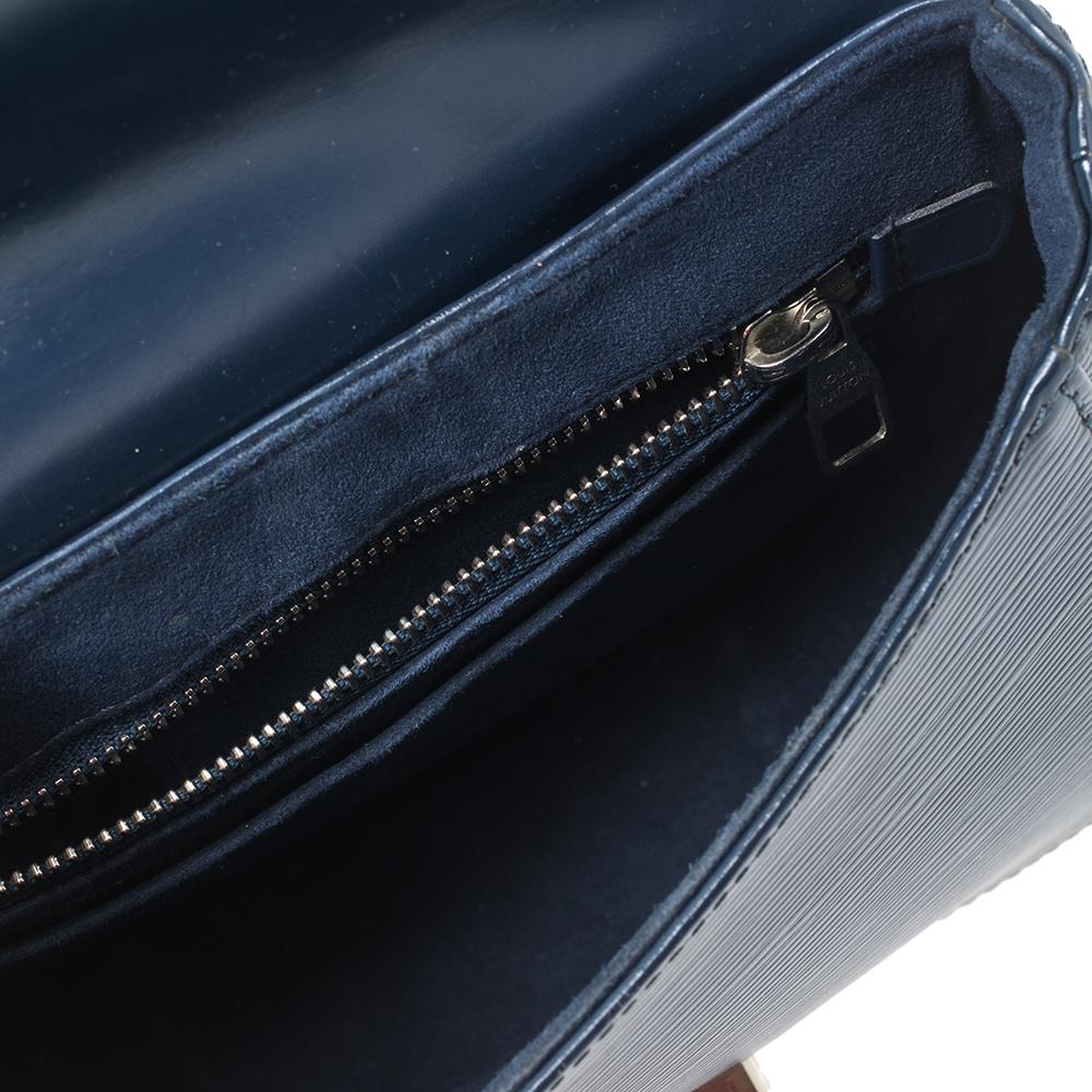 Louis Vuitton Indigo Epi Leather Eden PM Bag In Good Condition In Dubai, Al Qouz 2