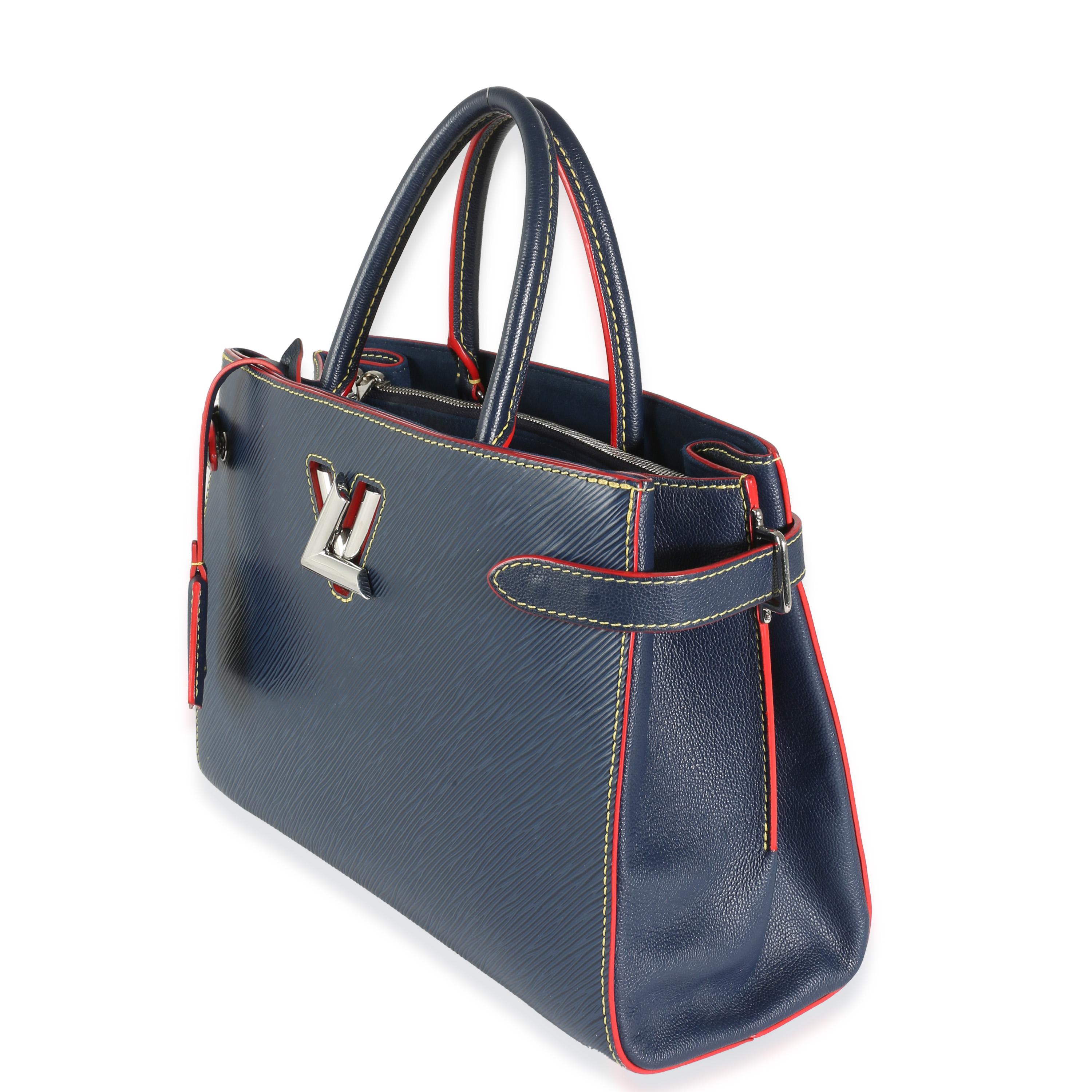 Louis Vuitton - Fourre-tout Indigo Epi Twist Excellent état - En vente à New York, NY