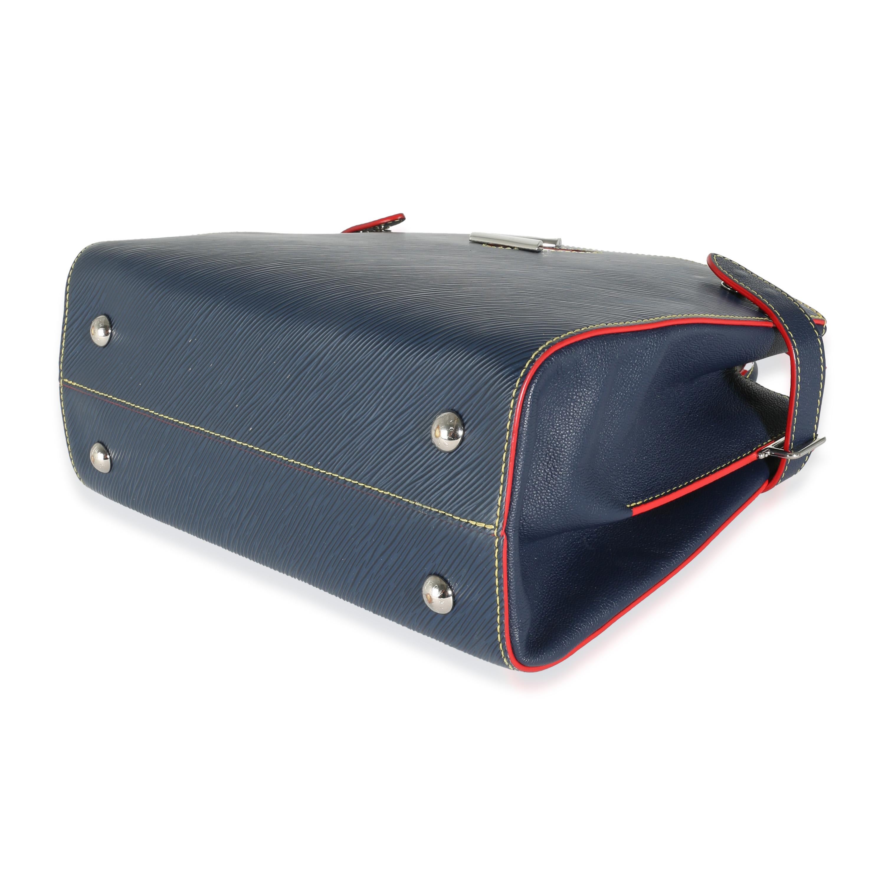 Louis Vuitton - Fourre-tout Indigo Epi Twist Unisexe en vente