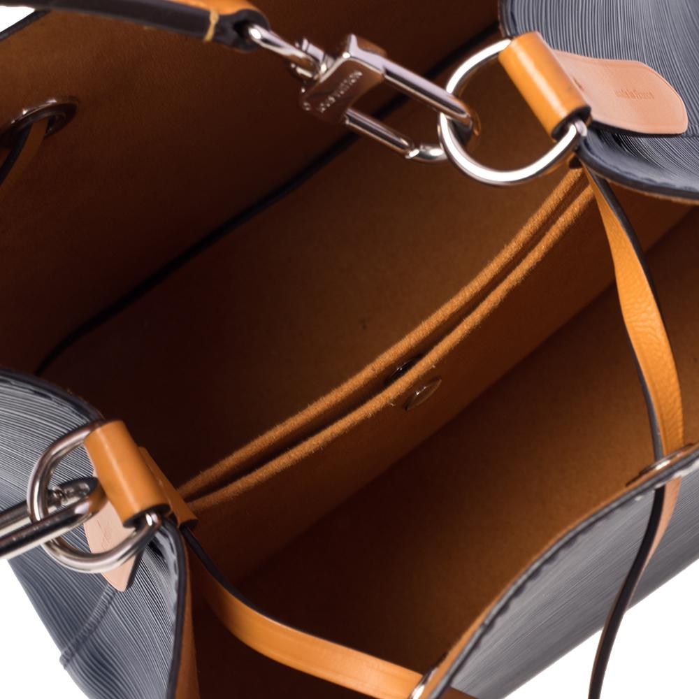 Louis Vuitton Indigo/Safran Epi Leather NéoNoé BB Bag 3