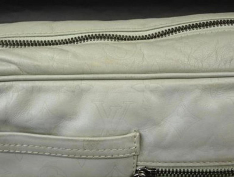 Louis Vuitton Inventeur Monogram Defile Irvington Crossbody 218991 Shoulder  Bag For Sale at 1stDibs  louis vuitton inventeur crossbody, louis vuitton  inventeur shoulder bag, louis vuitton inventeur bag