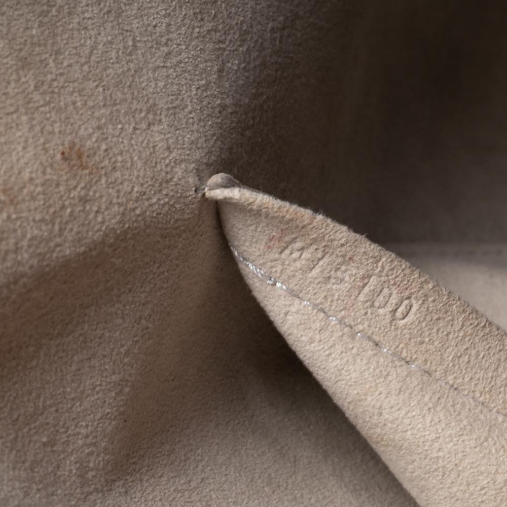 Louis Vuitton - Sac Alma GM en cuir épi ivoire en vente 9