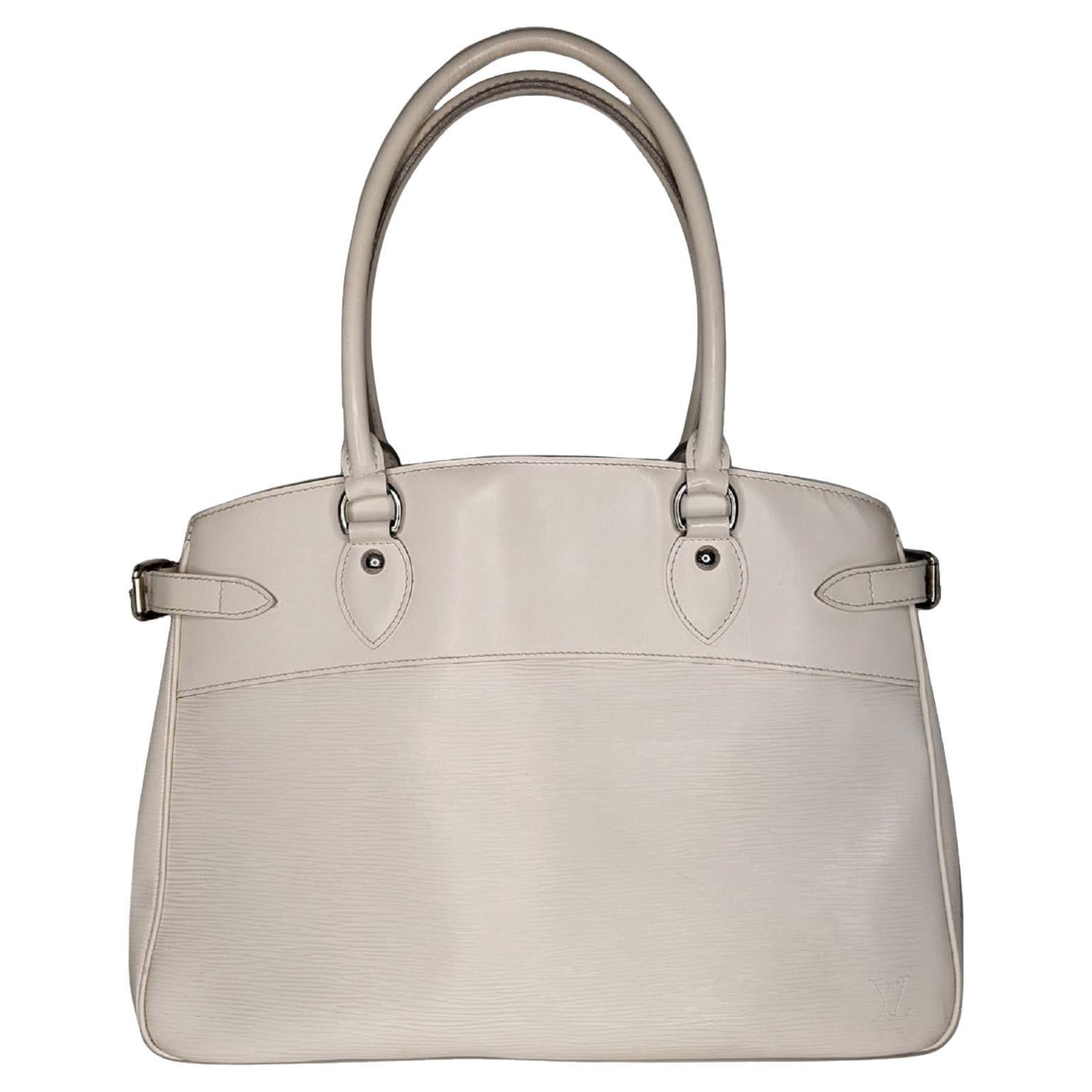 Sac à main Louis Vuitton Passy GM en cuir ivoire EPI