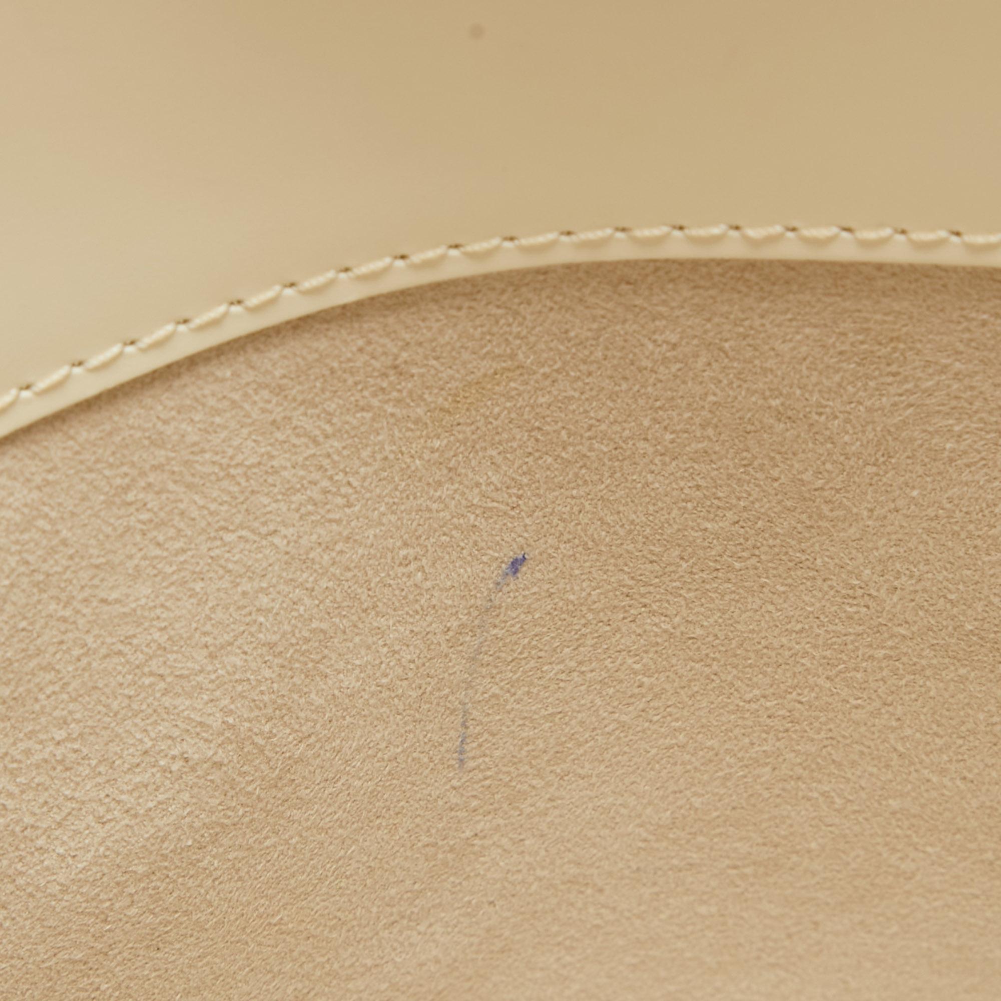 Louis Vuitton Ivorie Epi Leather Pont Neuf GM Bag For Sale 10